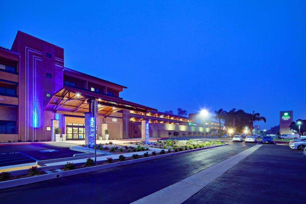 Holiday Inn Express Hotel & Suites Ventura Harbor By Ihg Exteriör bild