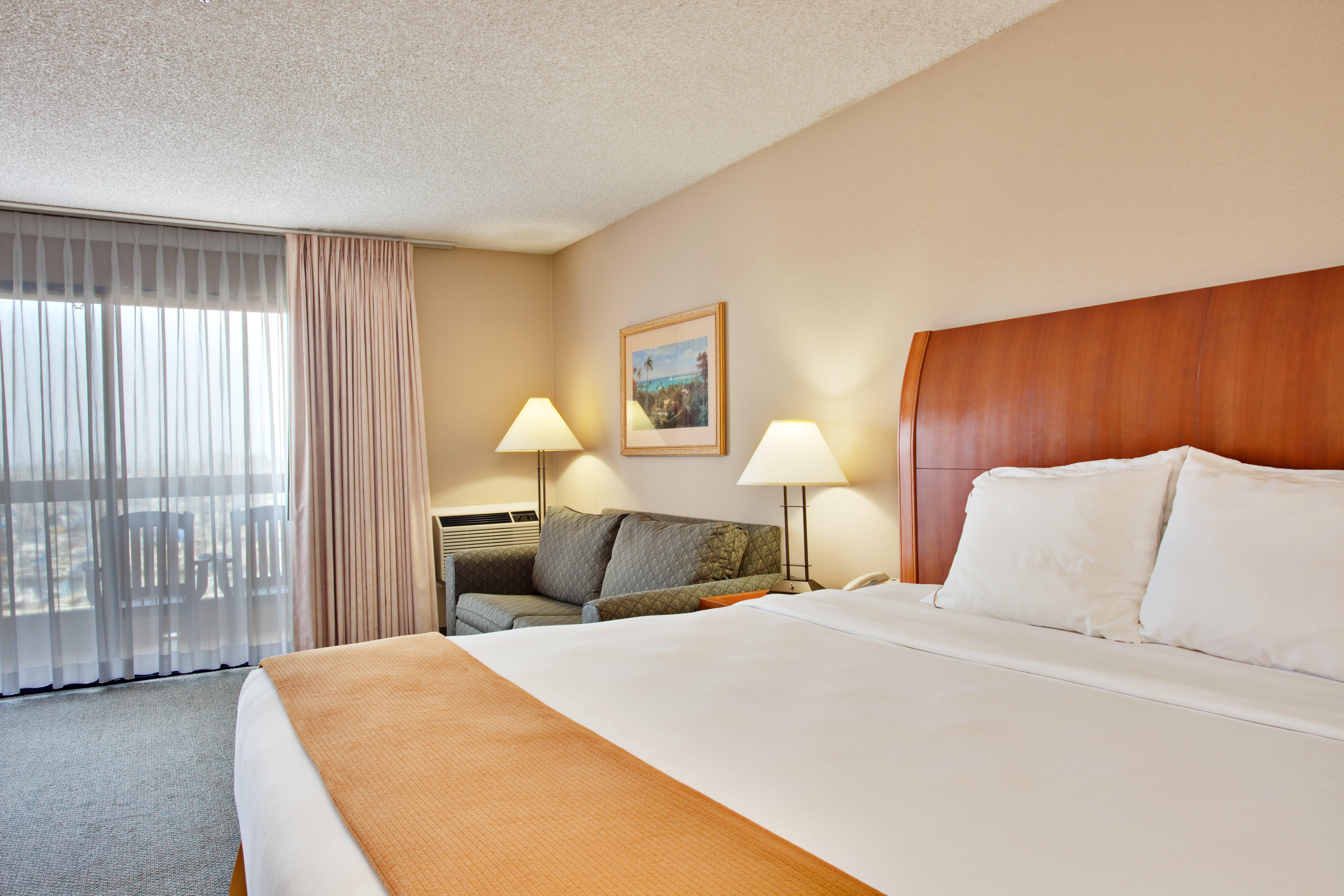 Holiday Inn Express Hotel & Suites Ventura Harbor By Ihg Exteriör bild
