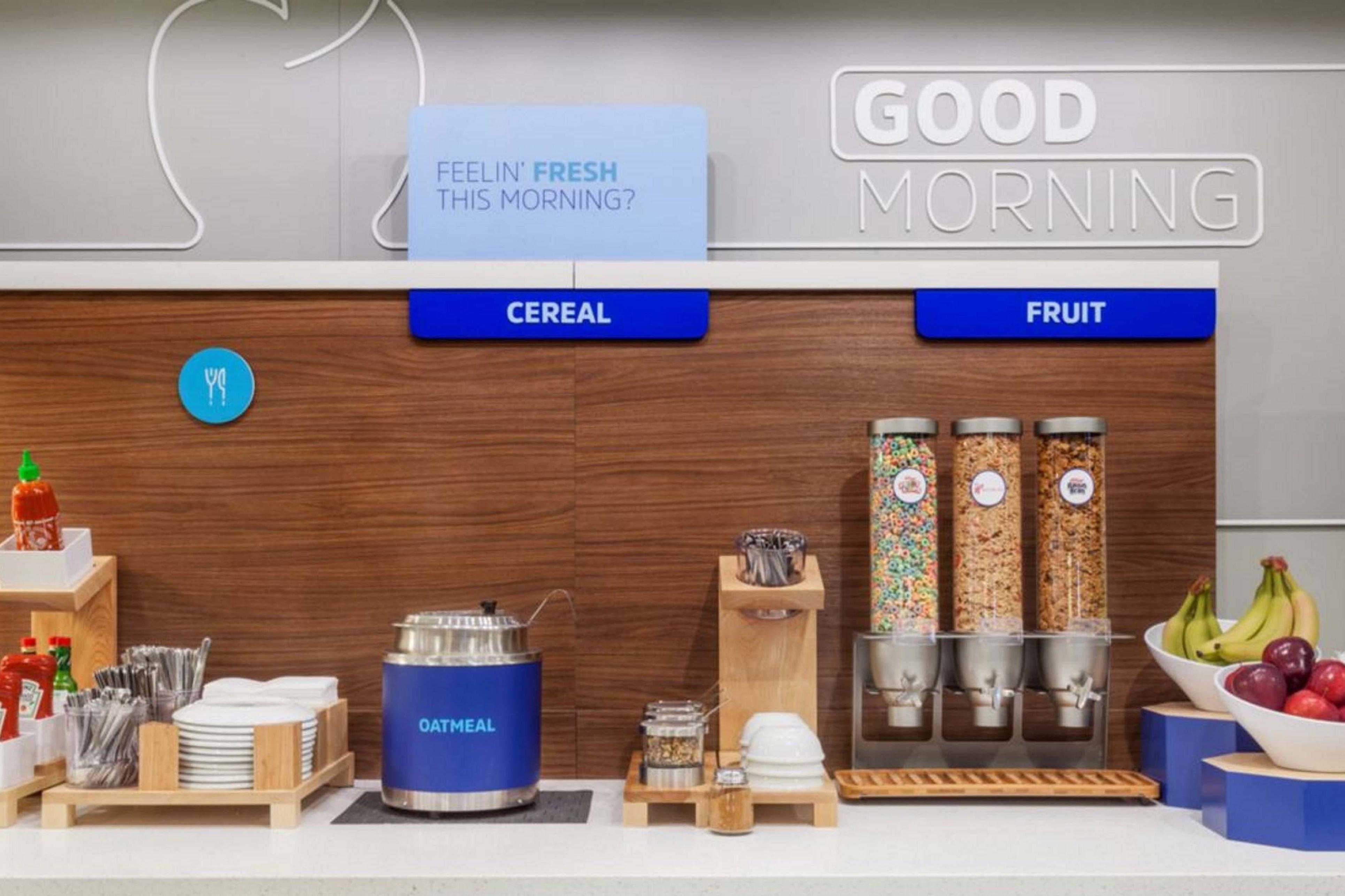 Holiday Inn Express Hotel & Suites Ventura Harbor By Ihg Exteriör bild