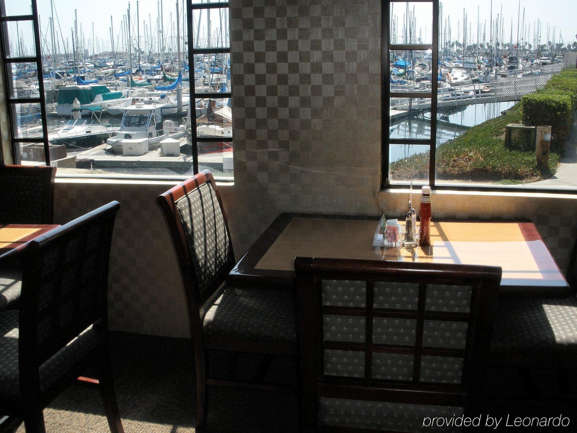 Holiday Inn Express Hotel & Suites Ventura Harbor By Ihg Exteriör bild