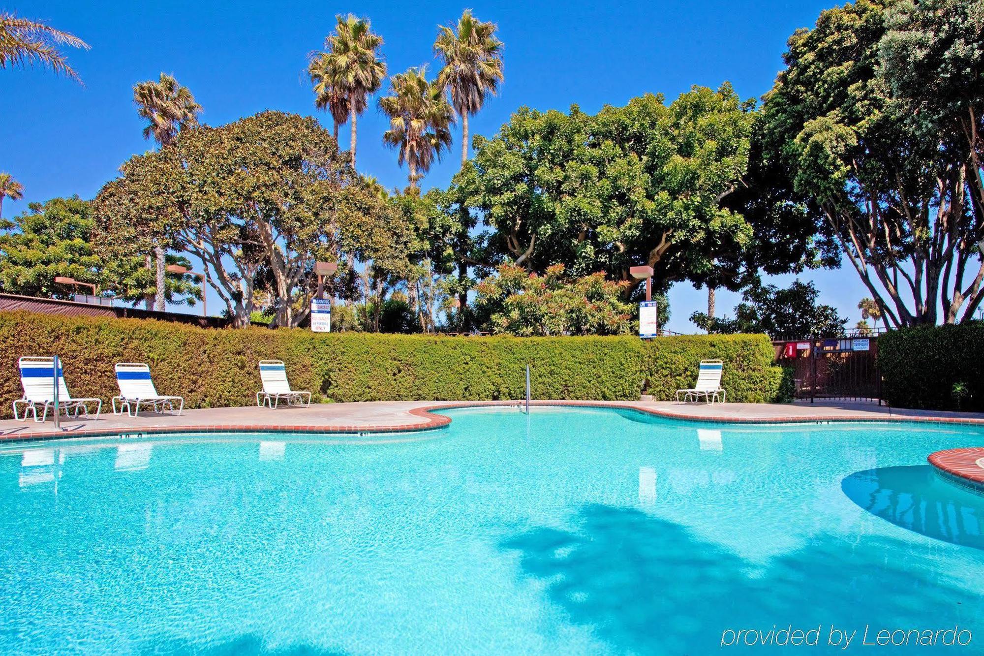 Holiday Inn Express Hotel & Suites Ventura Harbor By Ihg Bekvämligheter bild
